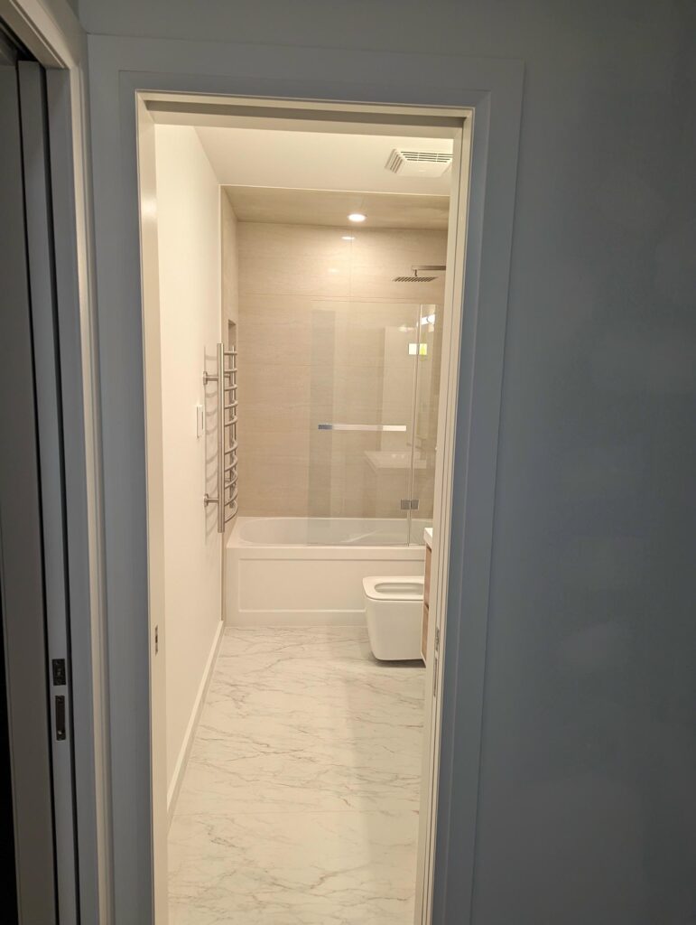 PXL 20230225 224639040